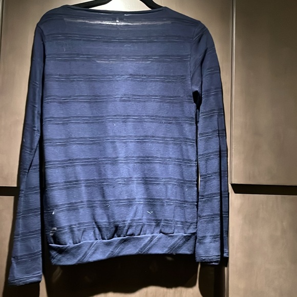 SPLENDID NAVY BLUE CASUAL TOP, M medium💙💙💙 - Picture 5 of 8